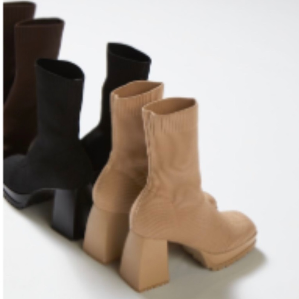 Lug sole sock bootie (Forever 21) BROWN